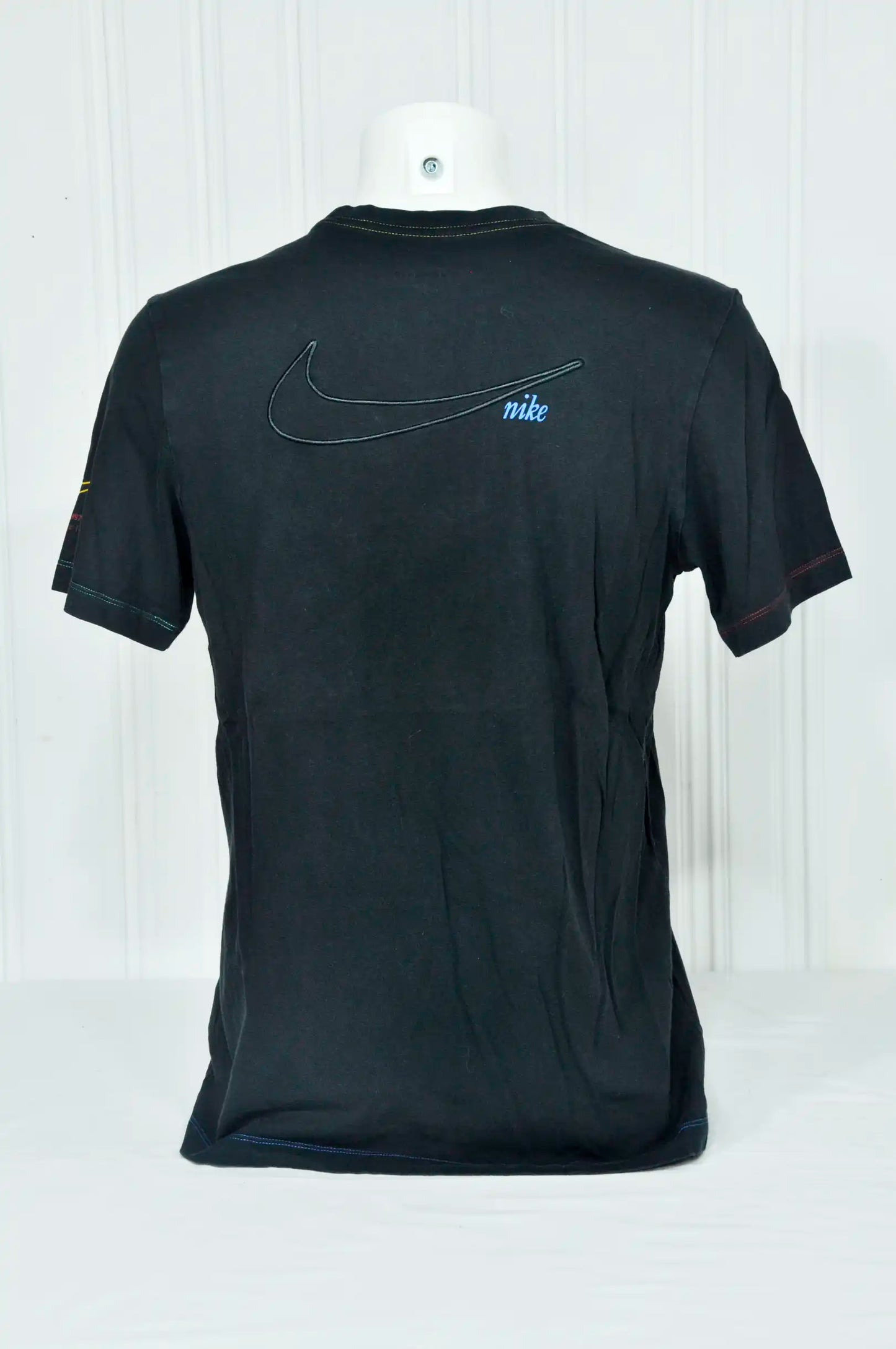 Schwarzes Vintage-NIKE-T-Shirt Gr. M
