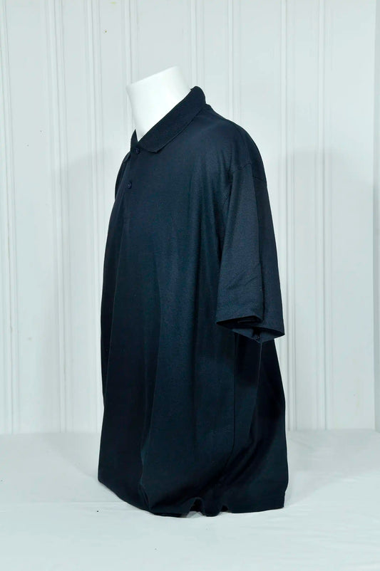 Schwarzes Polohemd
