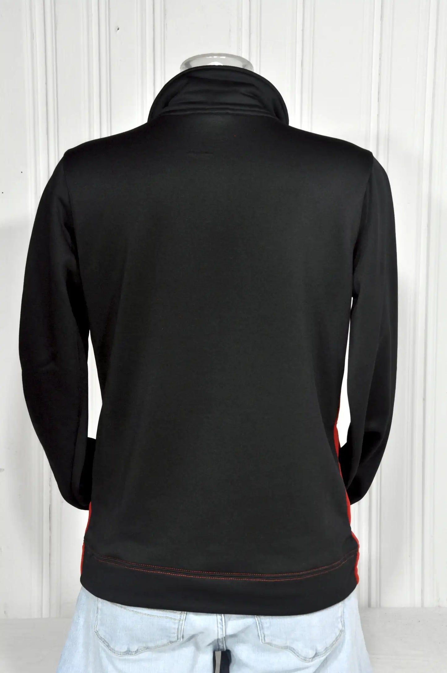 Veste de sport Nike noire et rouge – Junior 156–166 cm