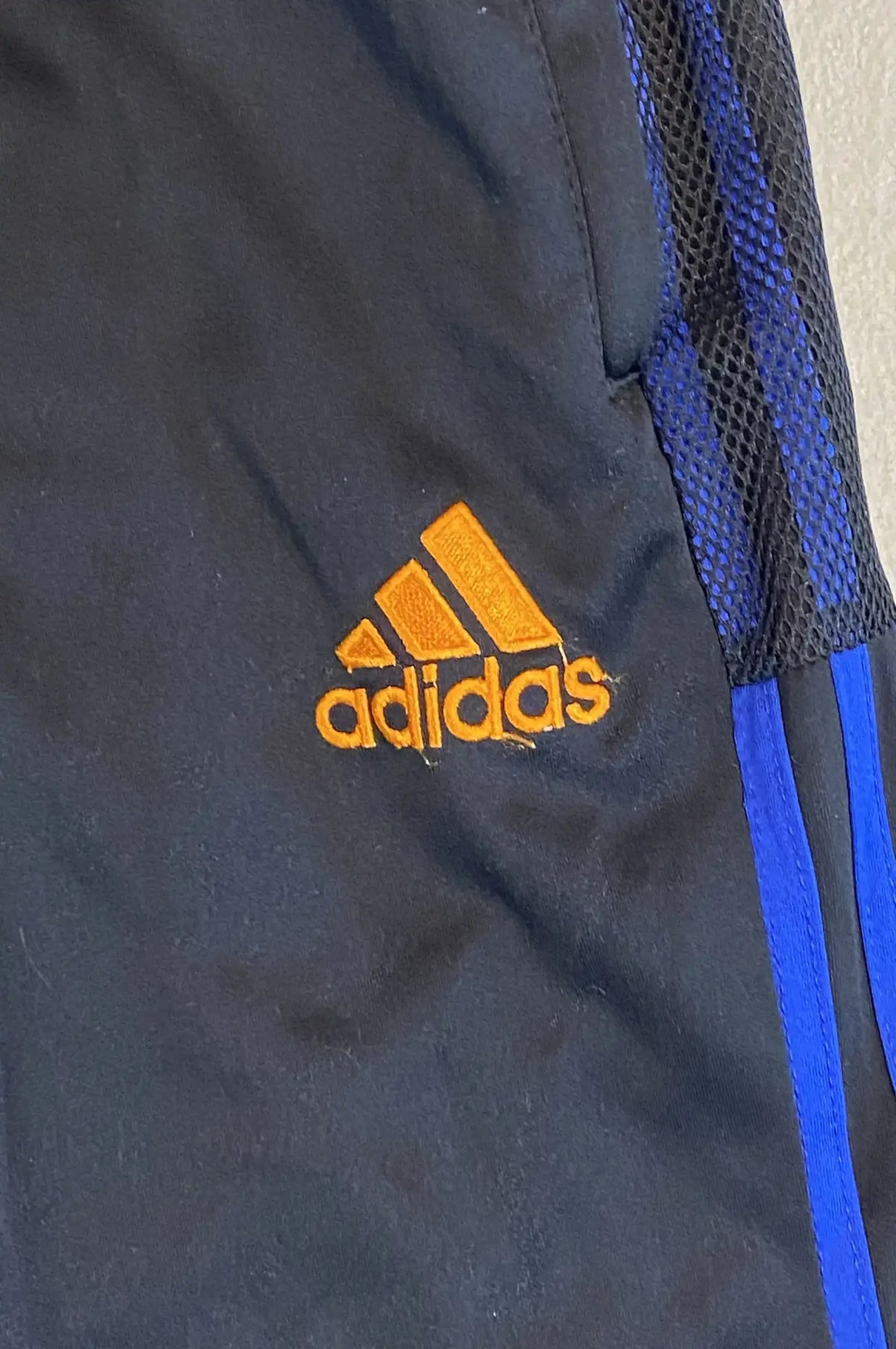 Pantalon de survêtement Adidas Real Madrid – Taille S