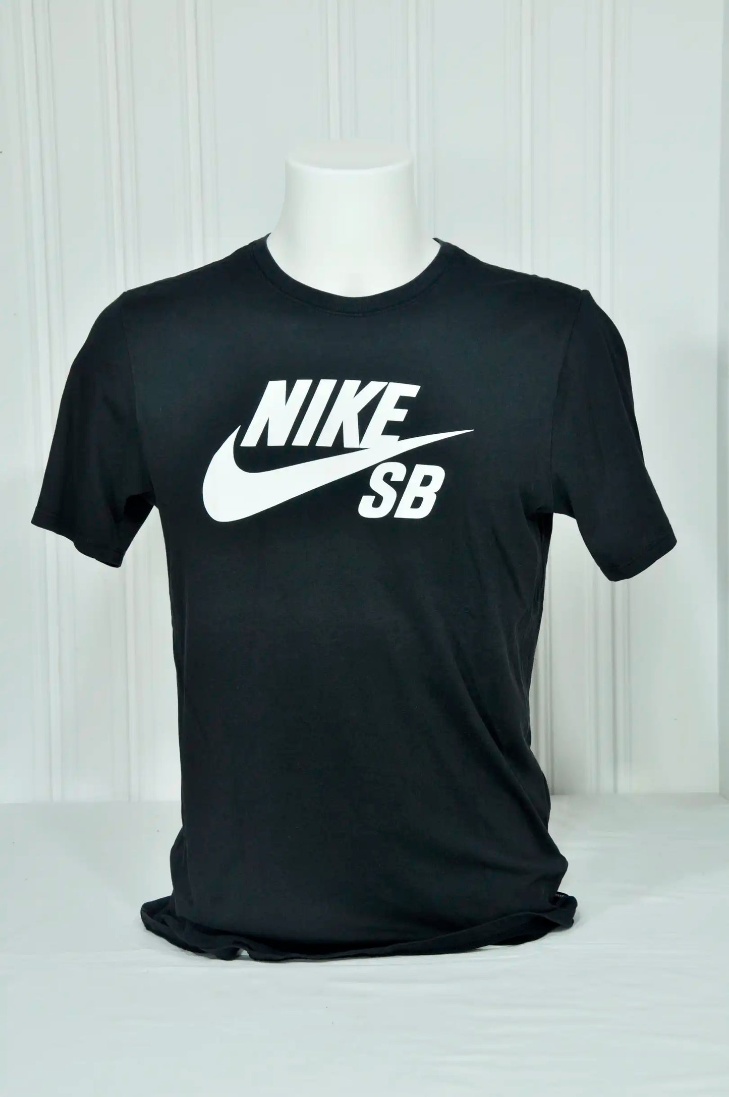 T-shirt M NIKE SB noir