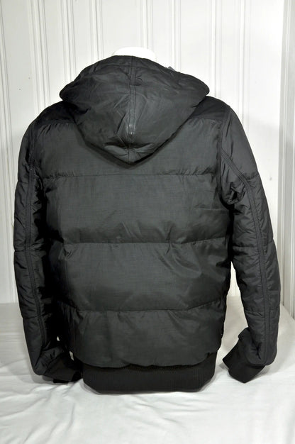 Doudoune Levi’s noire à capuche – Taille L