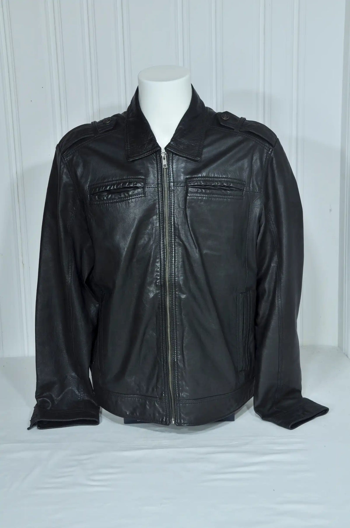 Blouson en cuir noir vintage – Taille XL