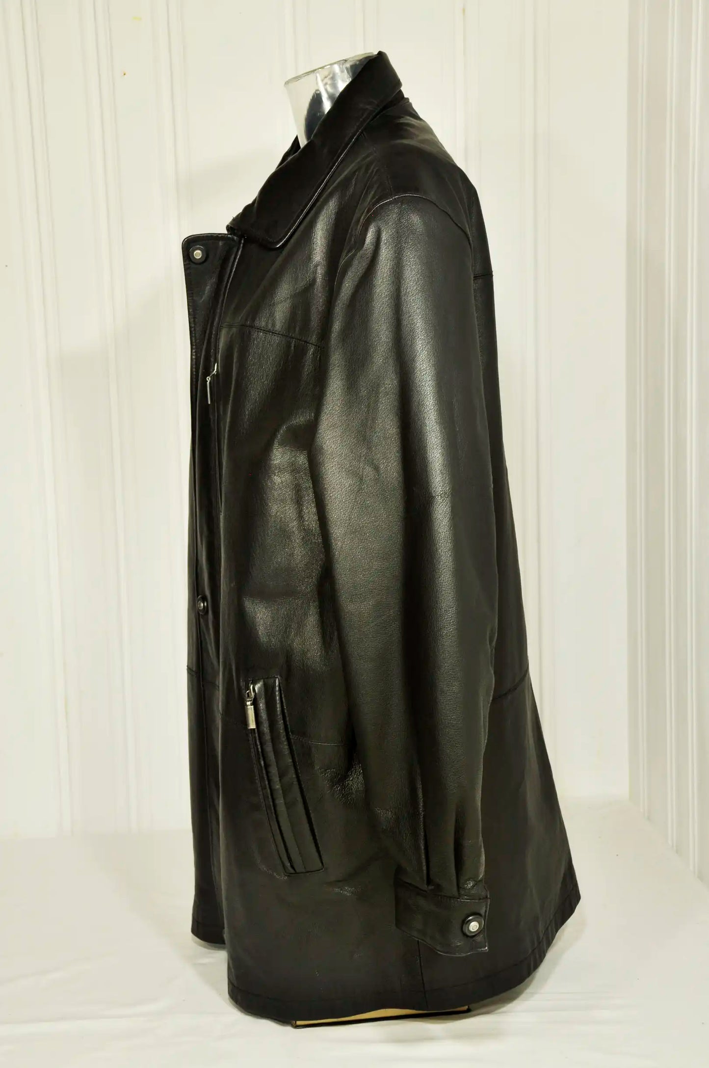 Veste longue en cuir noir – Taille 52