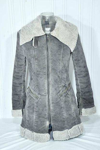 Manteau femme Cannaby Collection en faux daim gris – Taille S