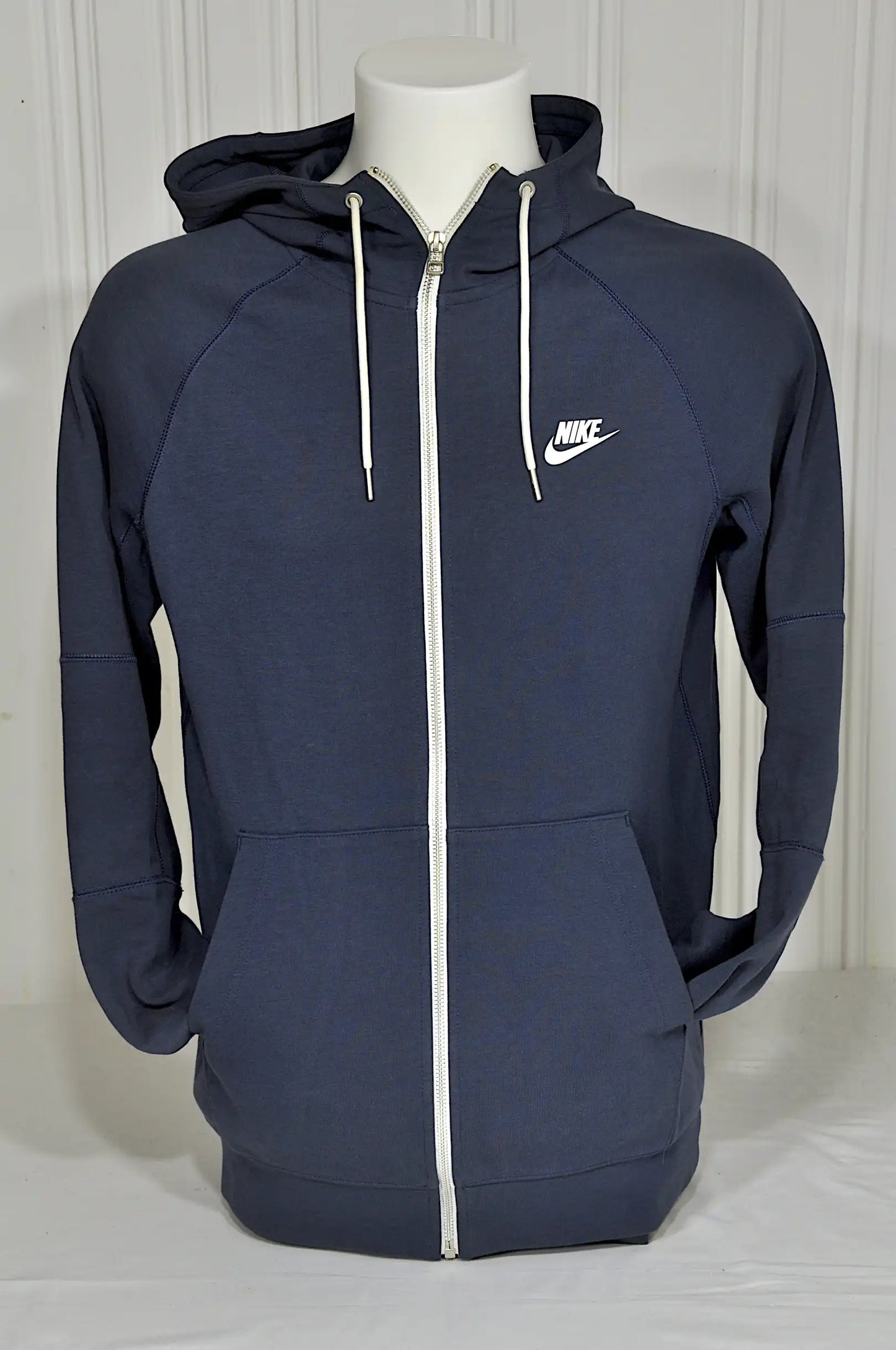 Sweat à capuche zippé Nike bleu marine – Taille S