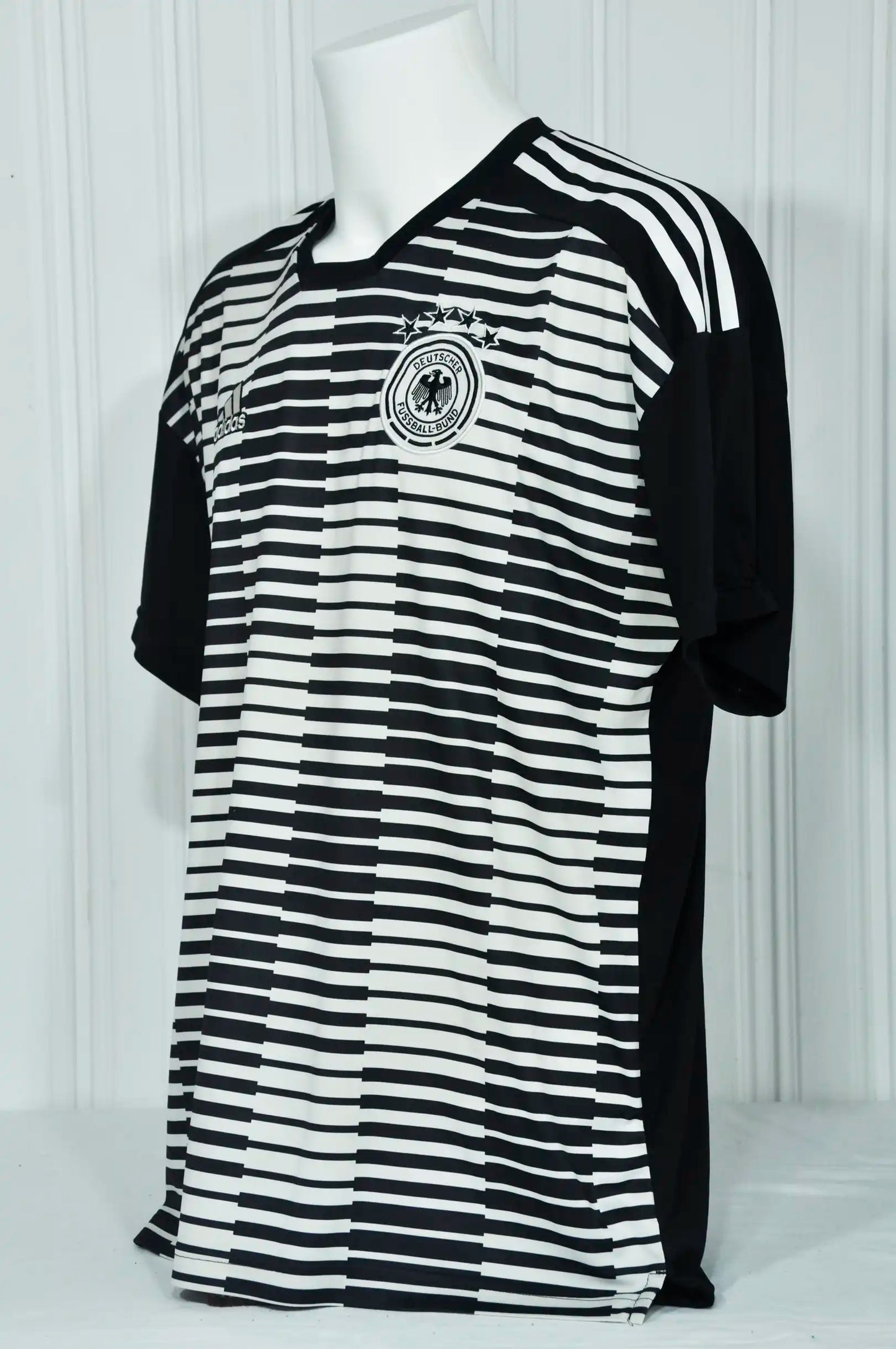 adidas Fußballtrikot L- Deutschland