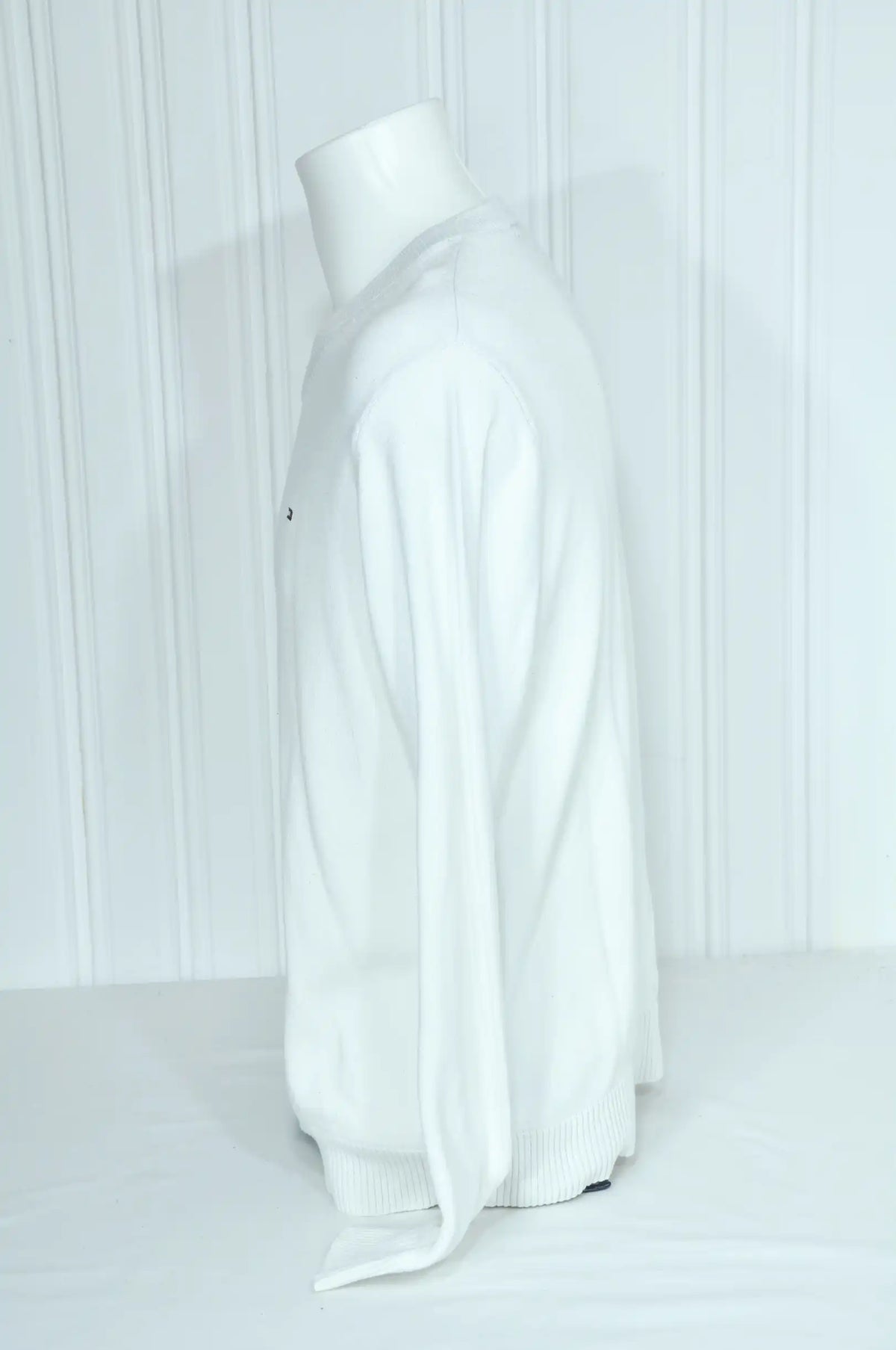 Pull Tommy Hilfiger blanc à col V – Taille L