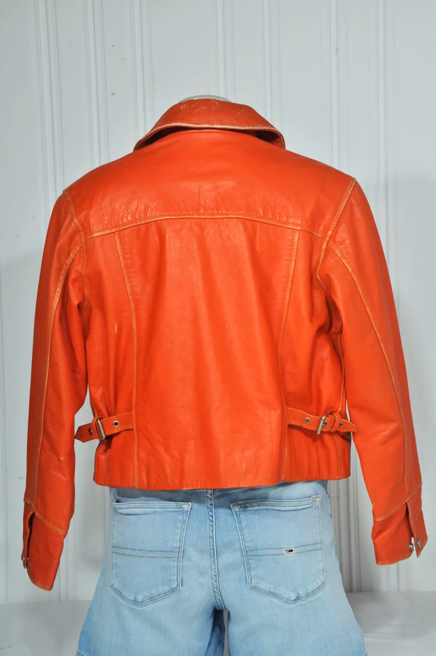 Veste en cuir orange vintage