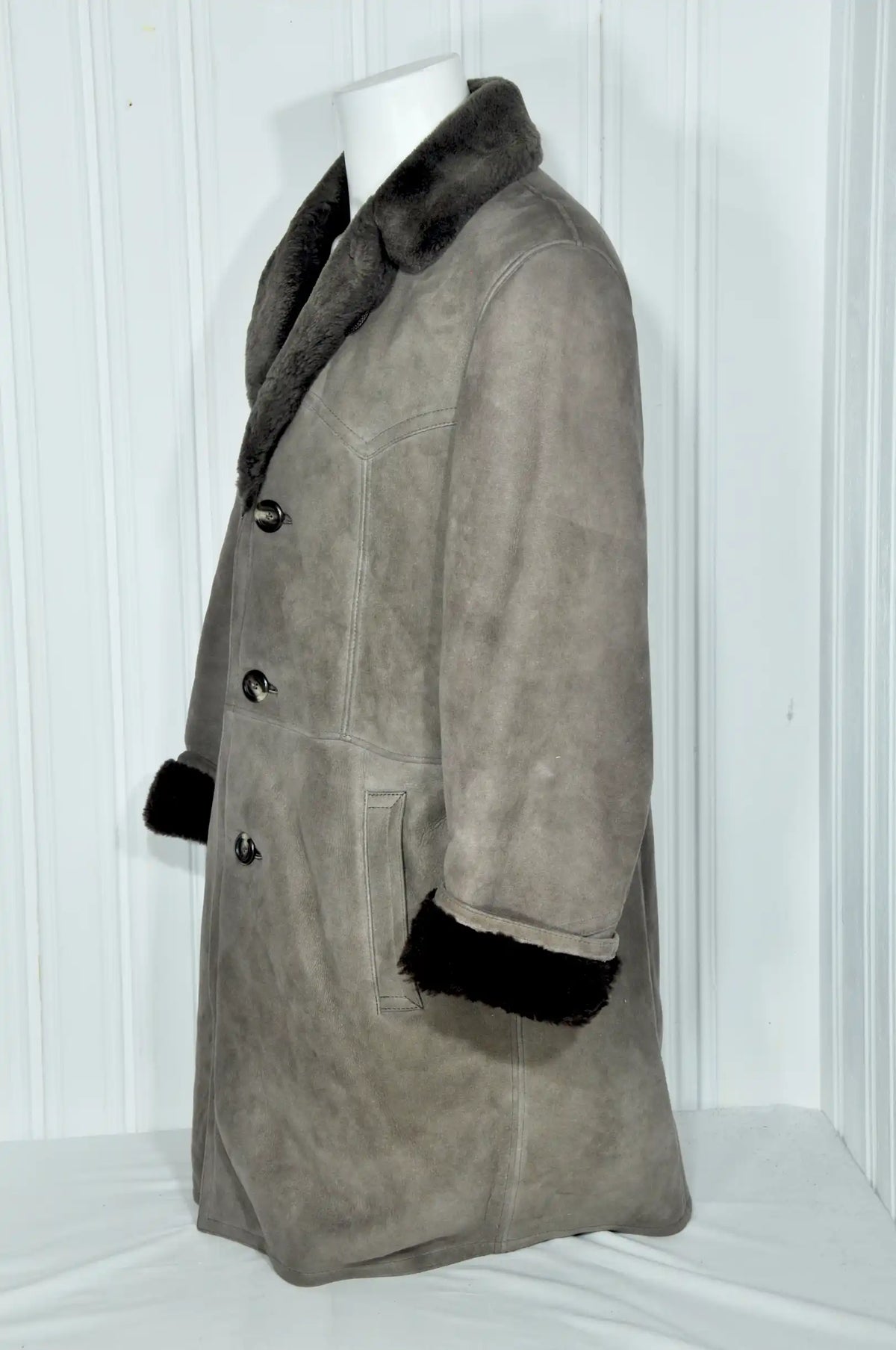 Manteau vintage homme en mouton retourné brun clair – Taille M