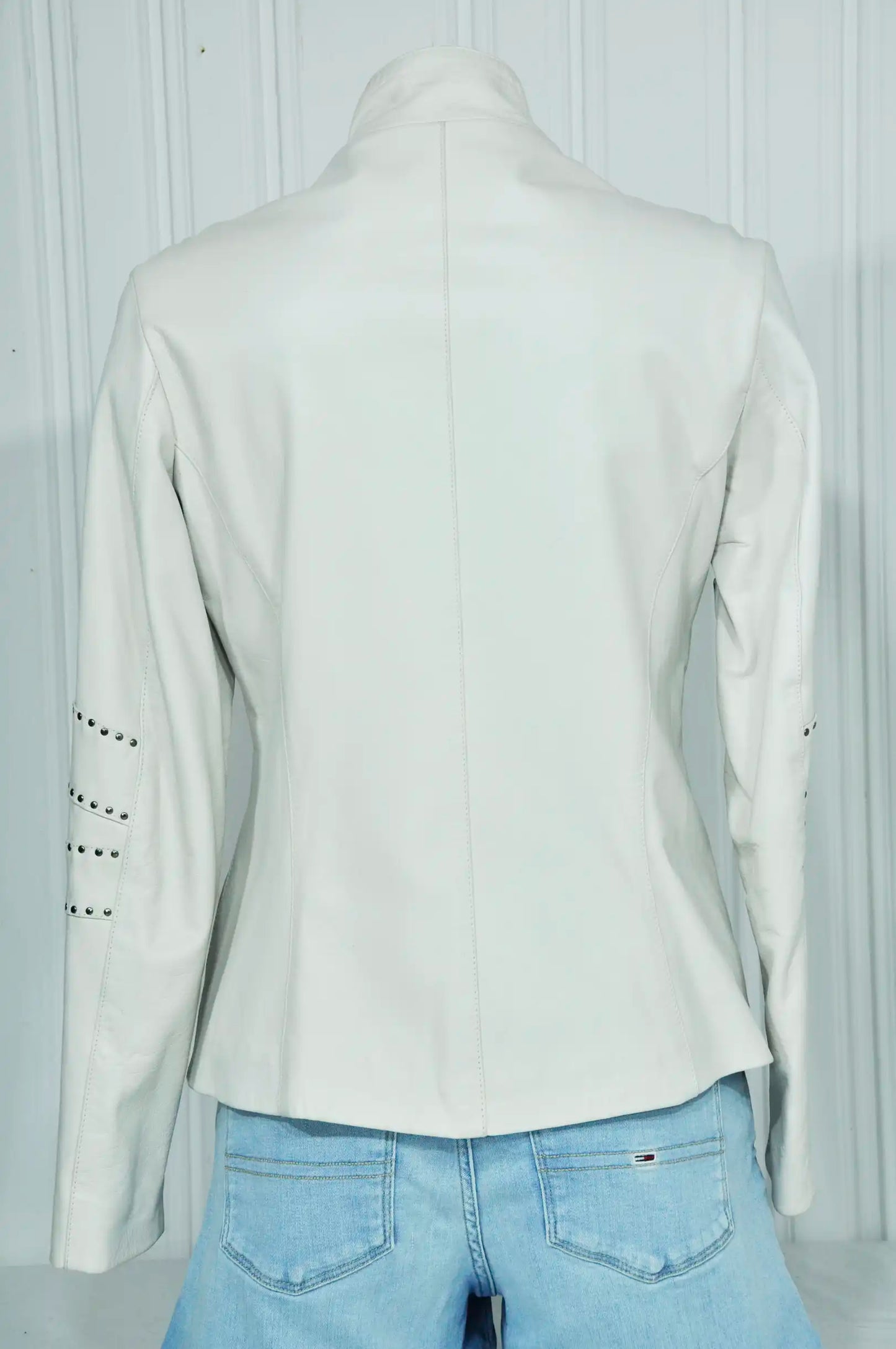 Blouson en cuir blanche T46 vintage