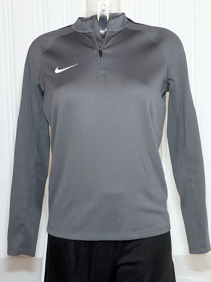 Nike Langarm-Sport-T-Shirt