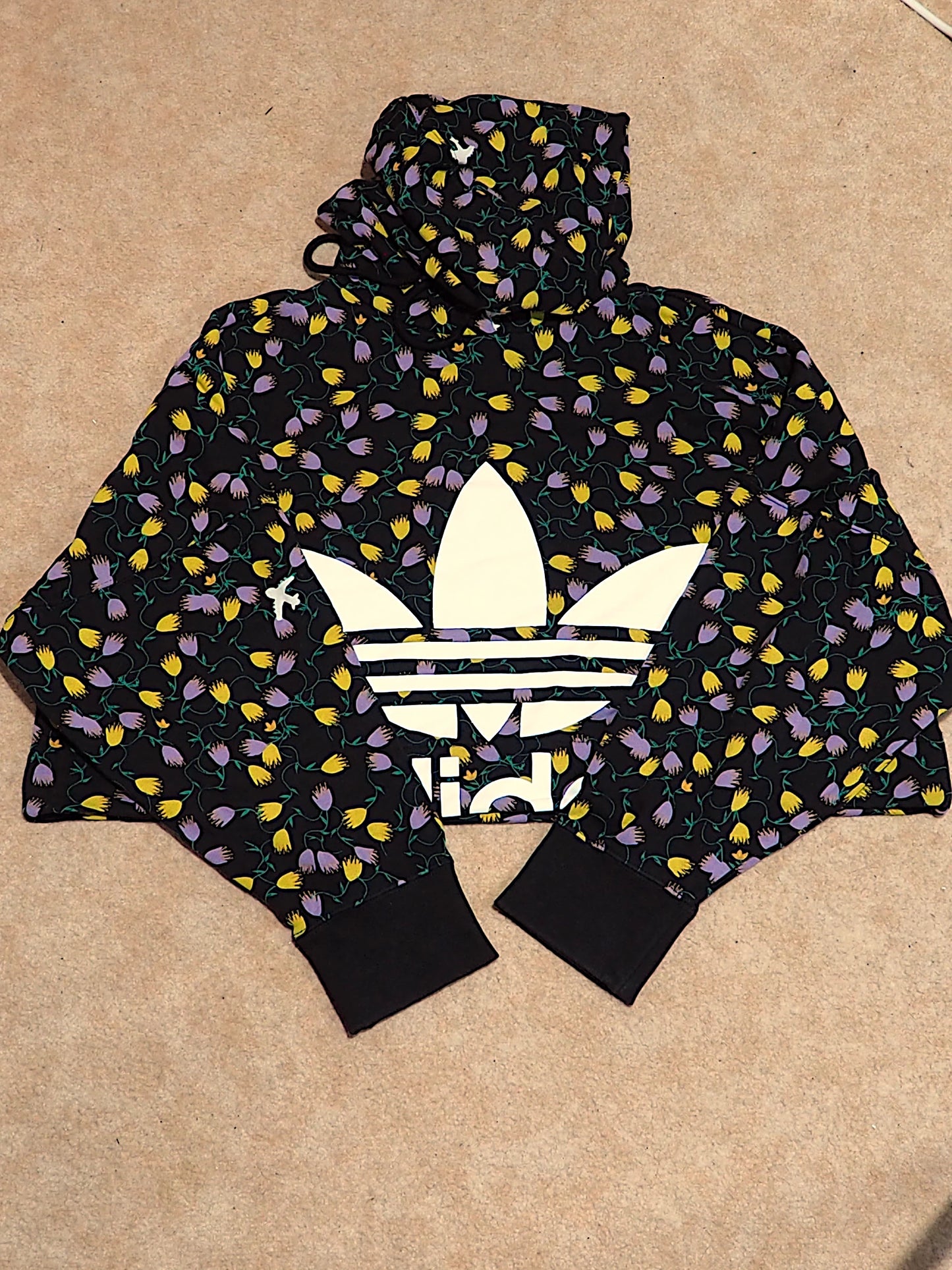 Sweat a capuche croptop adidas